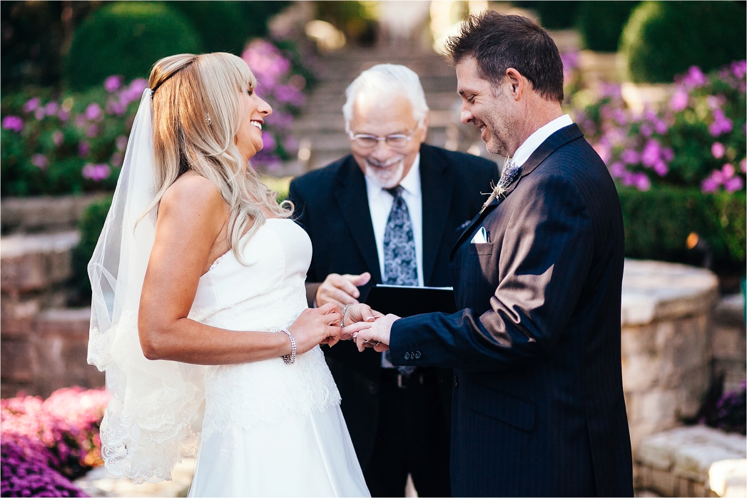 Small+Intimate Wedding at the Sunken Gardens _ Dallas Arboretum _ North Texas Wedding Photographer, Rachel Meagan Photography _ 17
