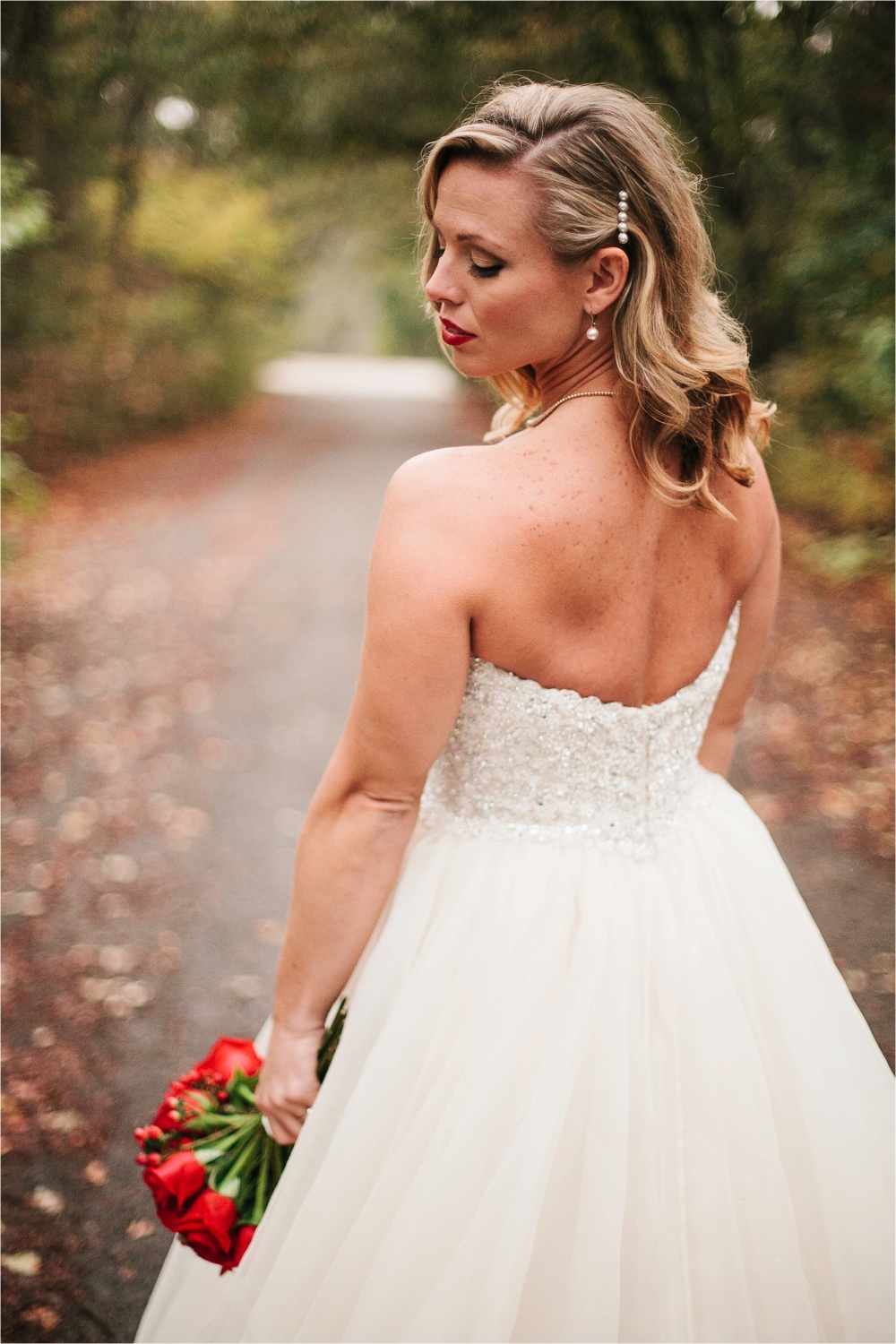 a vintage bridal session with red accents in Grapevine, TX _ by North Texas Wedding Photographer Rachel Meagan Photography _ 10