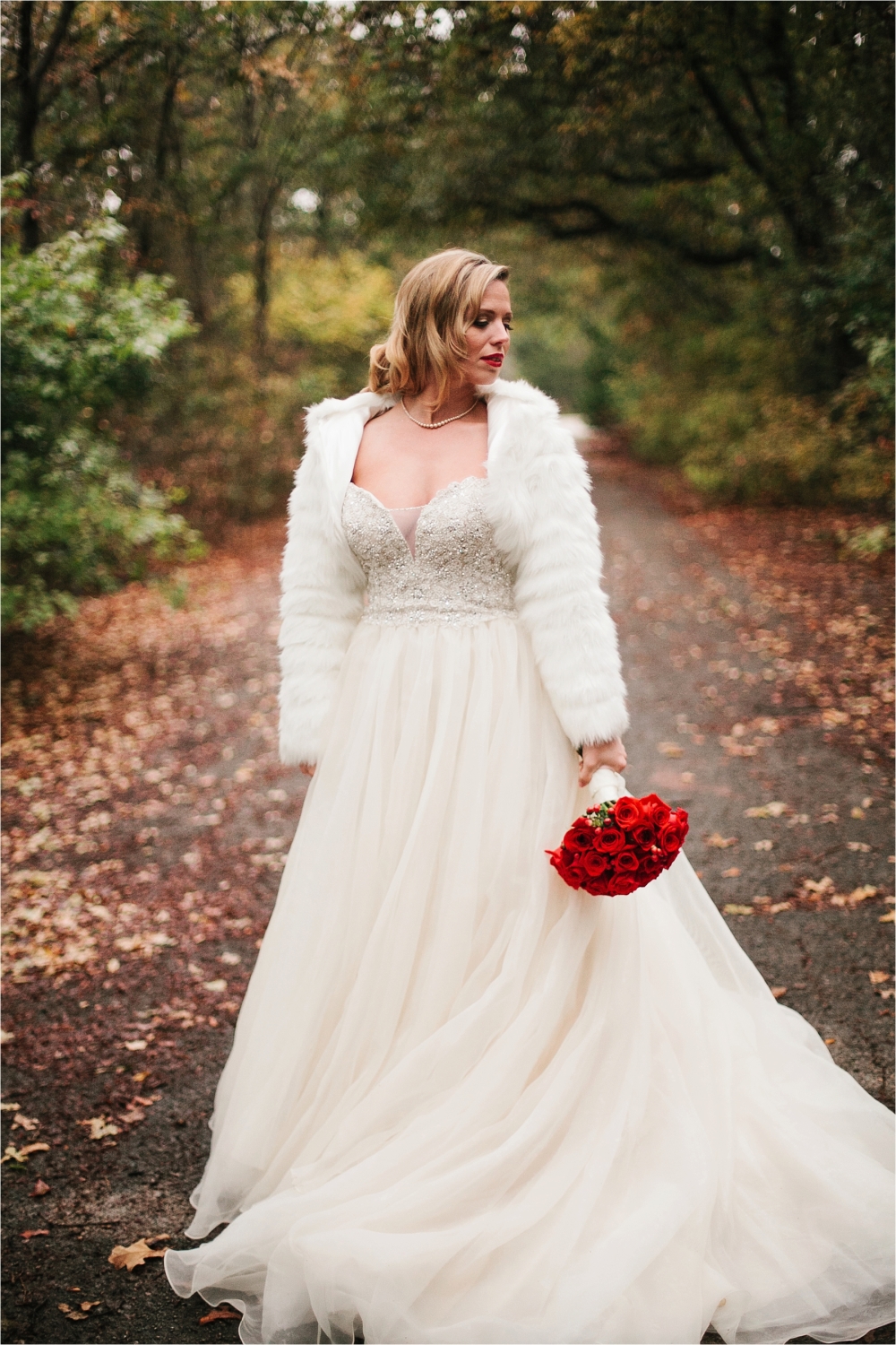 a vintage bridal session with red accents in Grapevine, TX _ by North Texas Wedding Photographer Rachel Meagan Photography _ 13