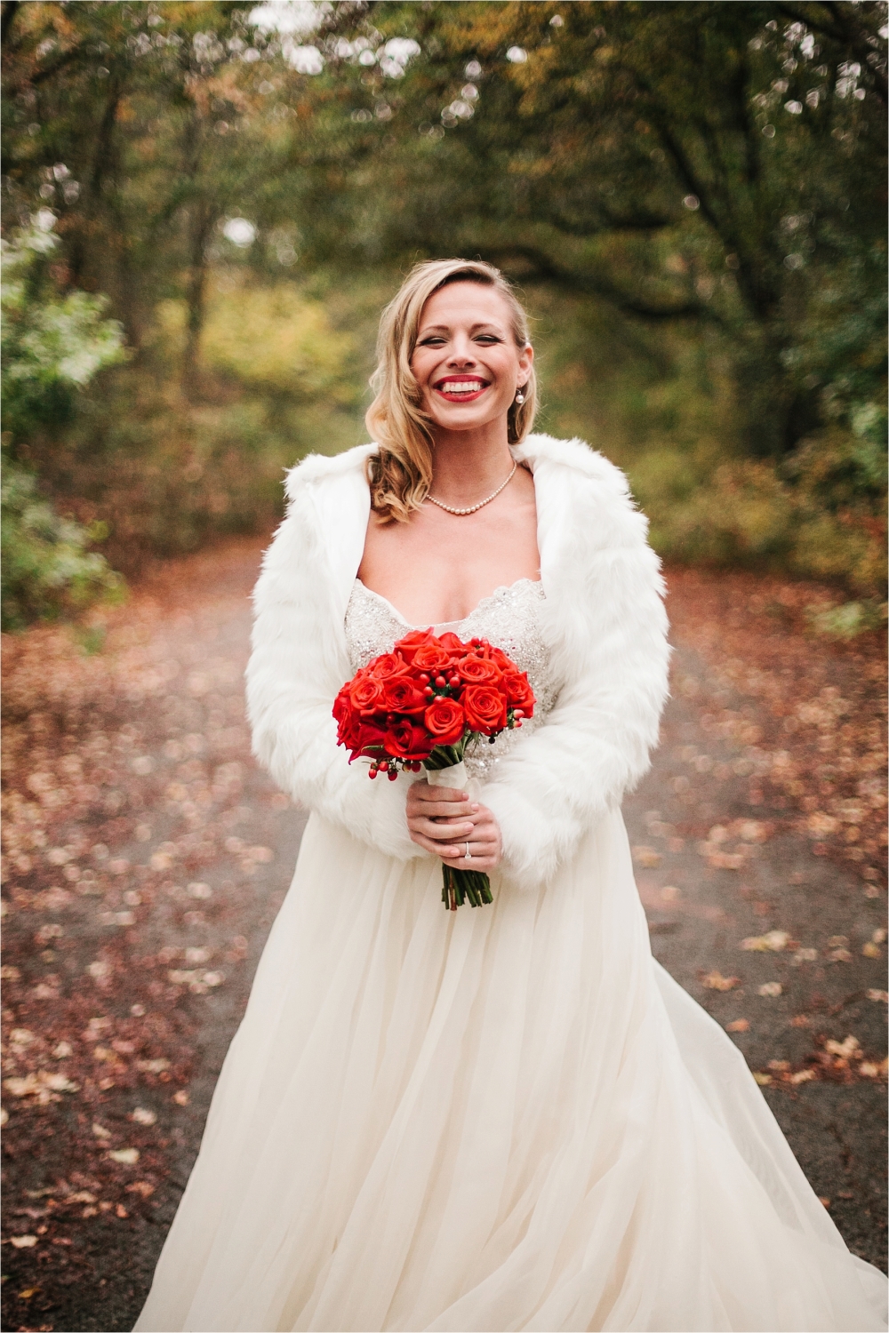a vintage bridal session with red accents in Grapevine, TX _ by North Texas Wedding Photographer Rachel Meagan Photography _ 14