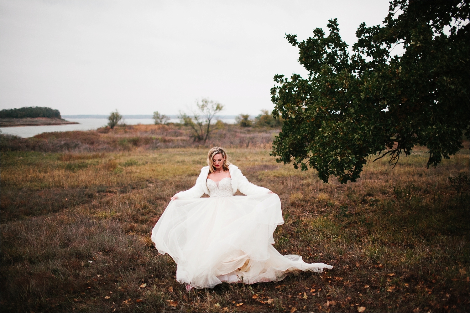 a vintage bridal session with red accents in Grapevine, TX _ by North Texas Wedding Photographer Rachel Meagan Photography _ 25