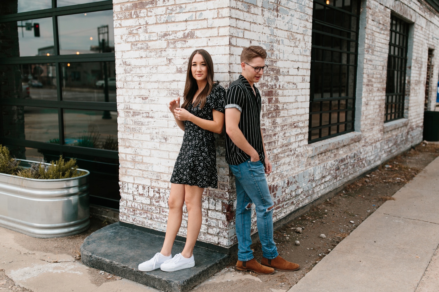 Annie + Max | cozy coffee shop, dowtown Fort Smith, Hawksbill Crag stylish engagement session in the Ozark National Forest by Destination Wedding Photographer Rachel Meagan Photography | 017