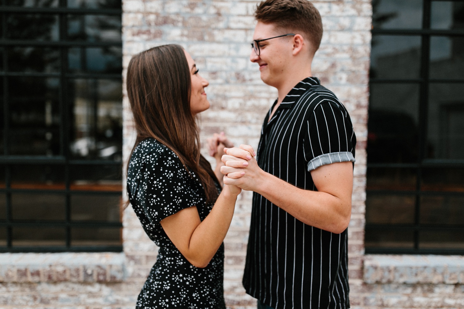 Annie + Max | cozy coffee shop, dowtown Fort Smith, Hawksbill Crag stylish engagement session in the Ozark National Forest by Destination Wedding Photographer Rachel Meagan Photography | 027