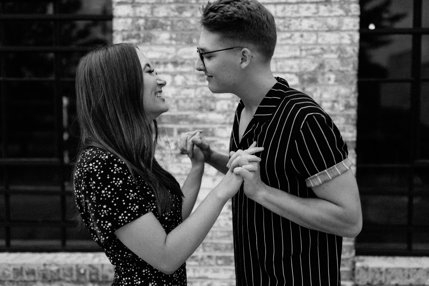 Annie + Max | cozy coffee shop, dowtown Fort Smith, Hawksbill Crag stylish engagement session in the Ozark National Forest by Destination Wedding Photographer Rachel Meagan Photography | 031