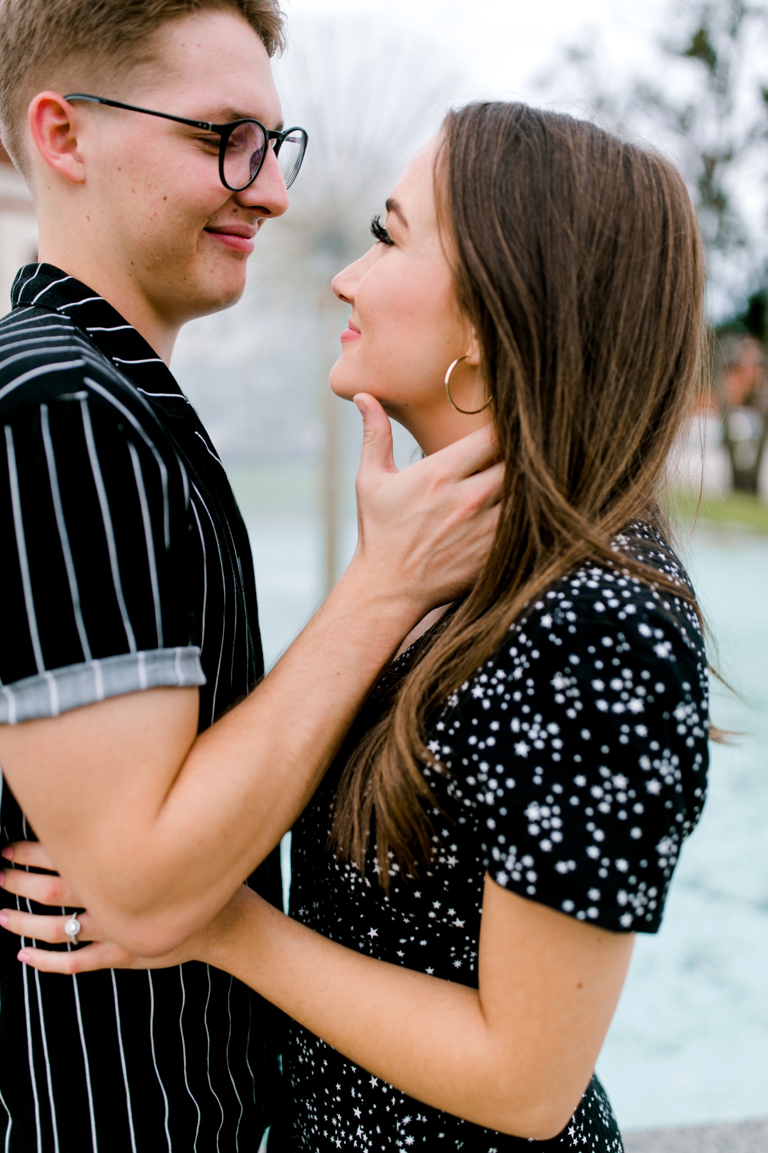 Annie + Max | cozy coffee shop, dowtown Fort Smith, Hawksbill Crag stylish engagement session in the Ozark National Forest by Destination Wedding Photographer Rachel Meagan Photography | 043