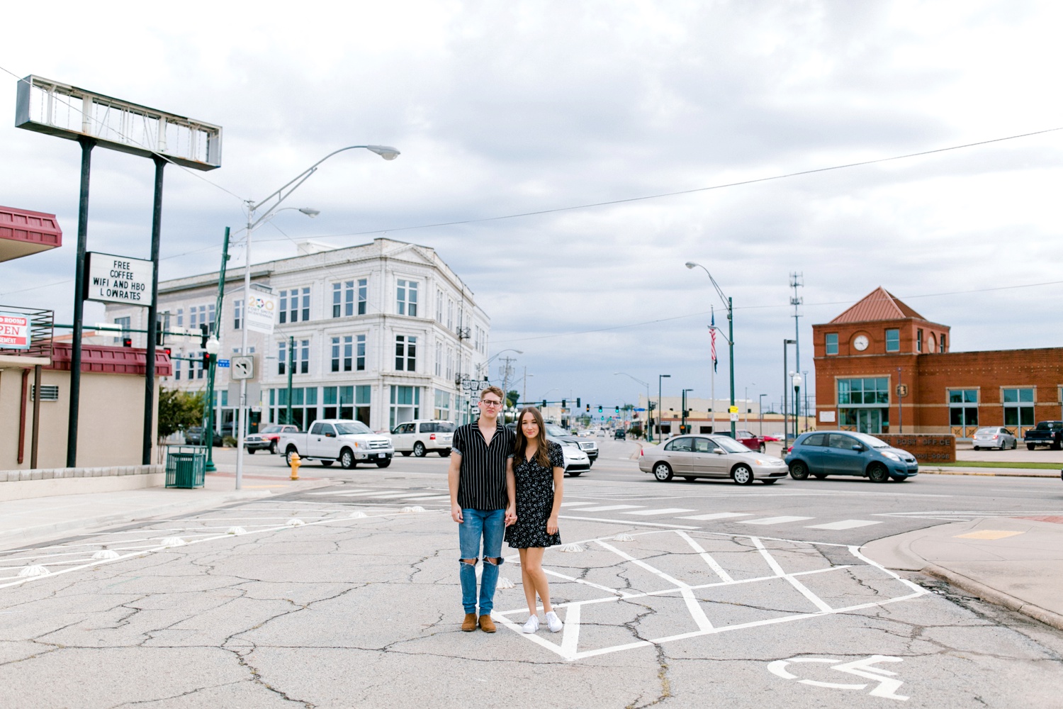 Annie + Max | cozy coffee shop, dowtown Fort Smith, Hawksbill Crag stylish engagement session in the Ozark National Forest by Destination Wedding Photographer Rachel Meagan Photography | 050