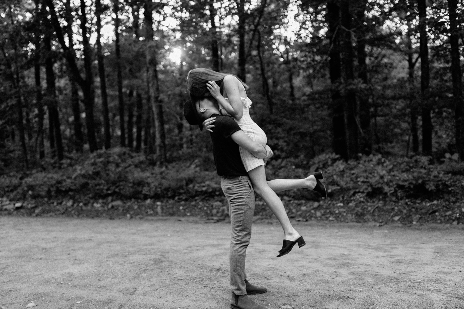 Annie + Max | cozy coffee shop, dowtown Fort Smith, Hawksbill Crag stylish engagement session in the Ozark National Forest by Destination Wedding Photographer Rachel Meagan Photography | 108