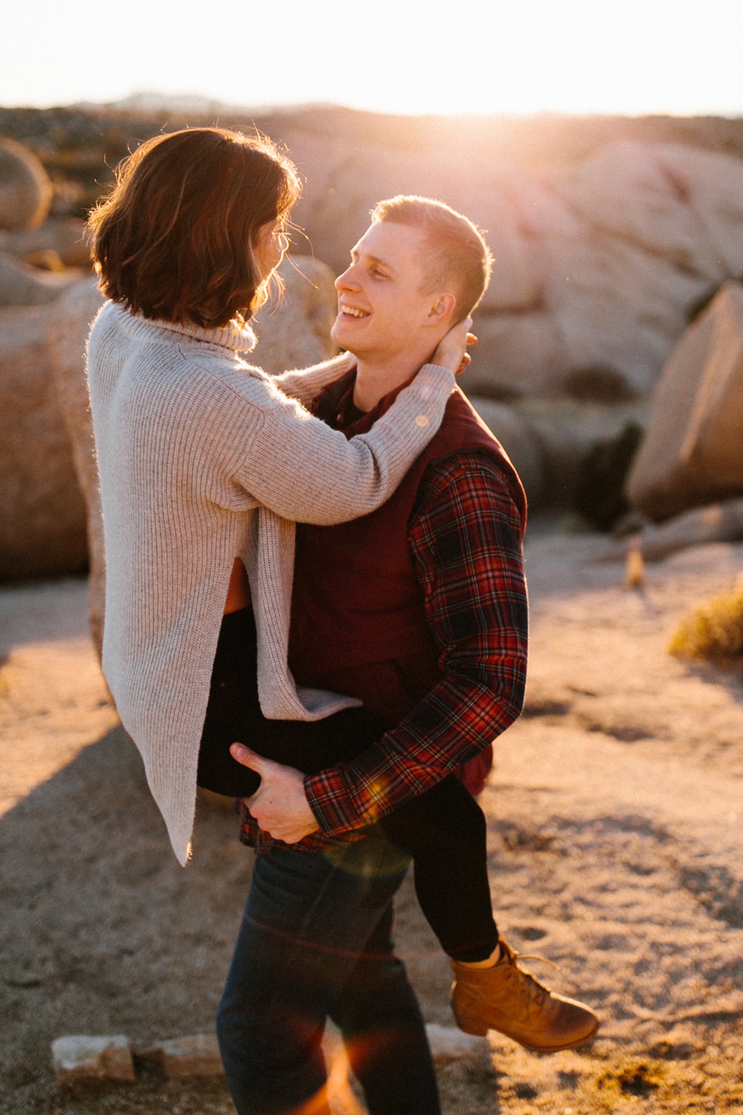 Jaclyn + Tyler | a stylish, adventurous palm springs and joshua tree engagement session by destination wedding photographer Rachel Meagan Photography | 091