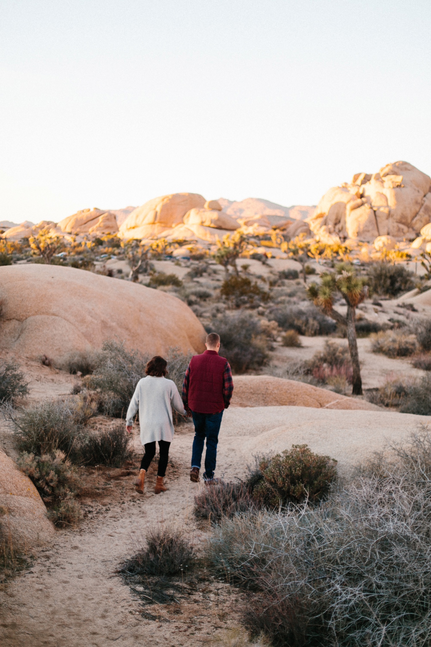 Jaclyn + Tyler | a stylish, adventurous palm springs and joshua tree engagement session by destination wedding photographer Rachel Meagan Photography | 111