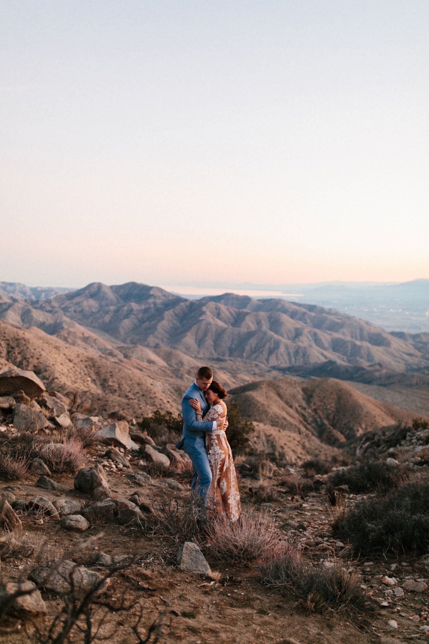Jaclyn + Tyler | a stylish, adventurous palm springs and joshua tree engagement session by destination wedding photographer Rachel Meagan Photography | 116