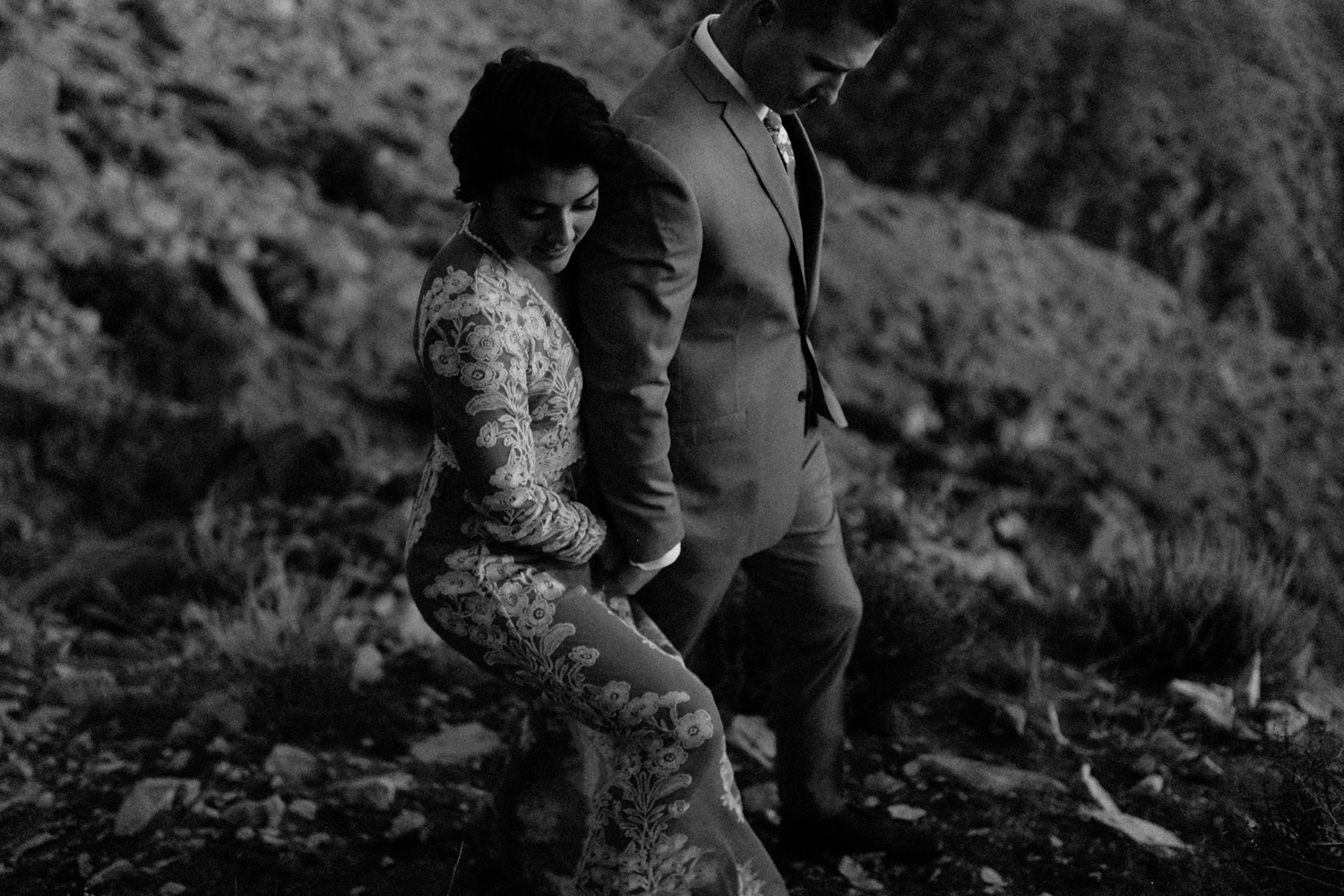 Jaclyn + Tyler | a stylish, adventurous palm springs and joshua tree engagement session by destination wedding photographer Rachel Meagan Photography | 150